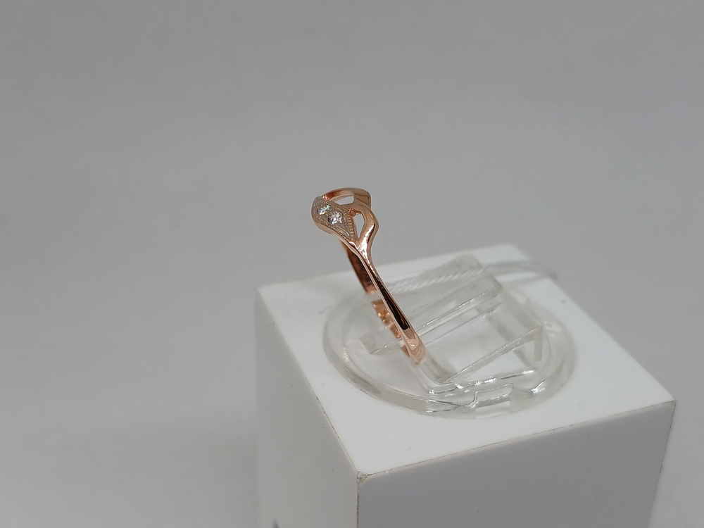 КОЛЬЦО С КАМНЯМИ (Au 585)