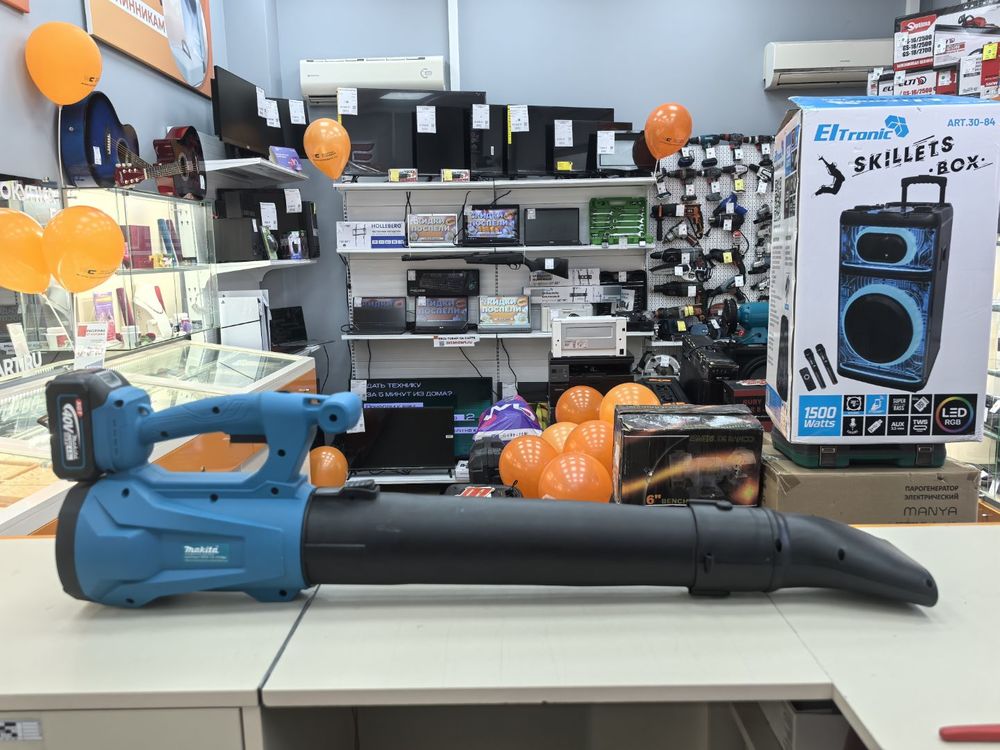 Воздуходувка Makita 