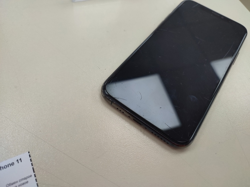 Смартфон Apple iPhone 11 Pro 64Gb