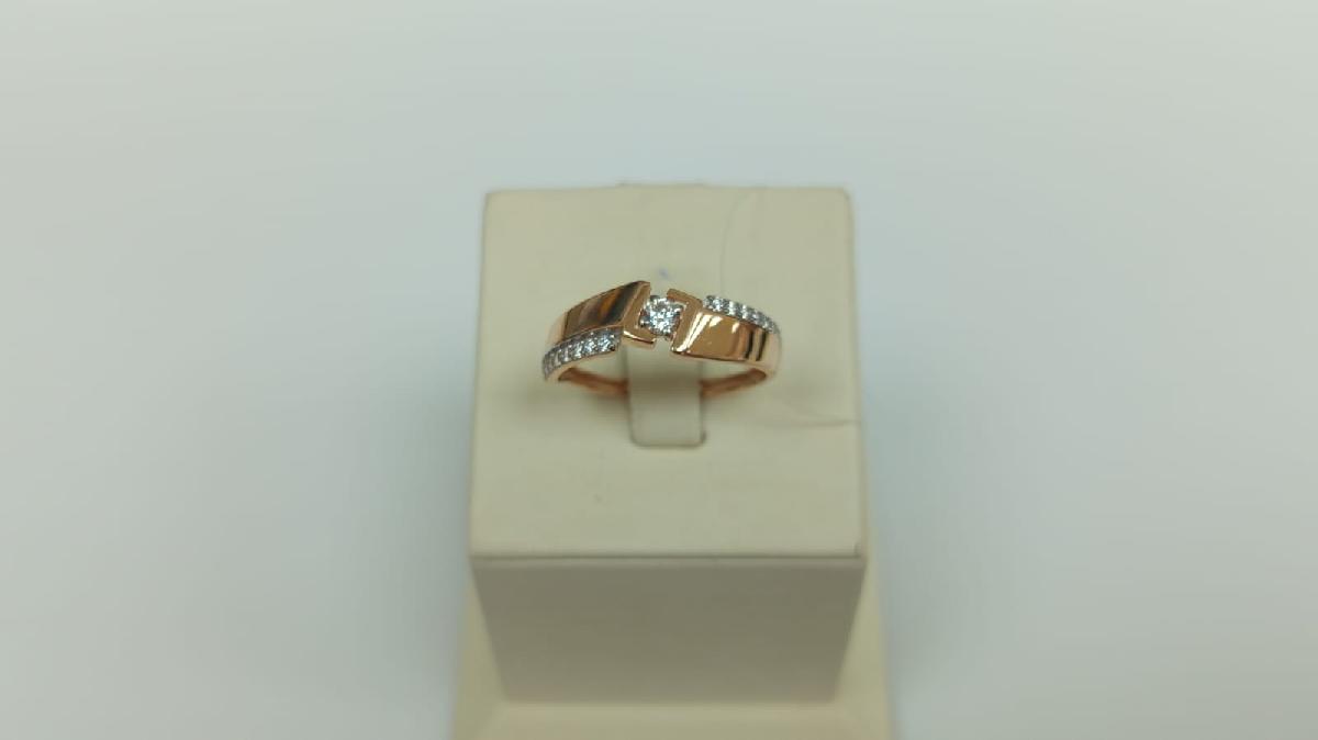 КОЛЬЦО С КАМНЯМИ (Au 585)