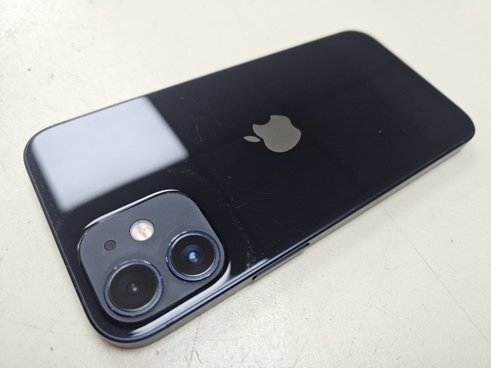 Смартфон Apple iPhone 12 mini 64Gb