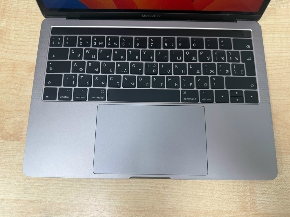 Ноутбук Apple MacBook Pro i5(13 дюймов, четыре порта Thunderbolt 3 2016) A1706