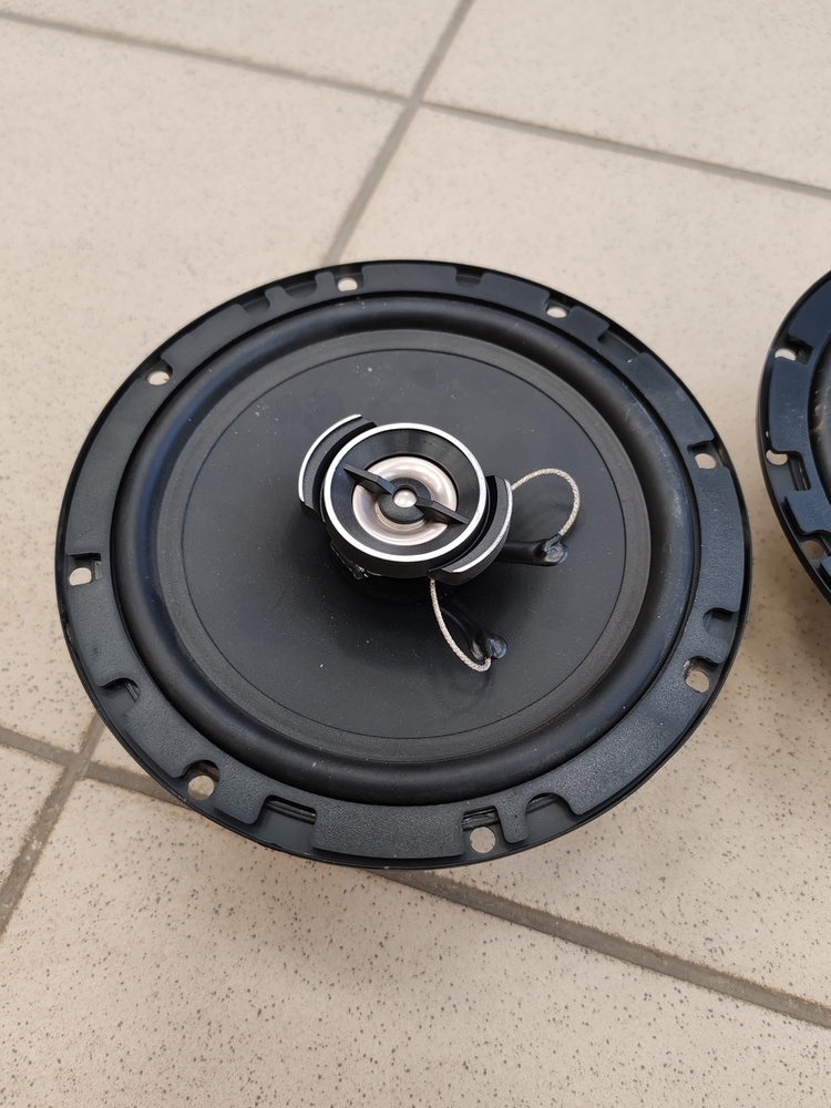 Автоакустика передняя Aura Storm-652