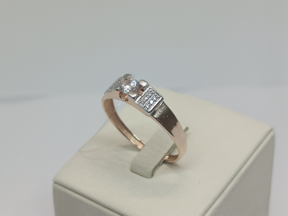 КОЛЬЦО С КАМНЯМИ (Au 585)