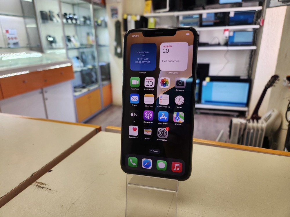 Смартфон Apple iPhone 11 Pro Max 64Gb