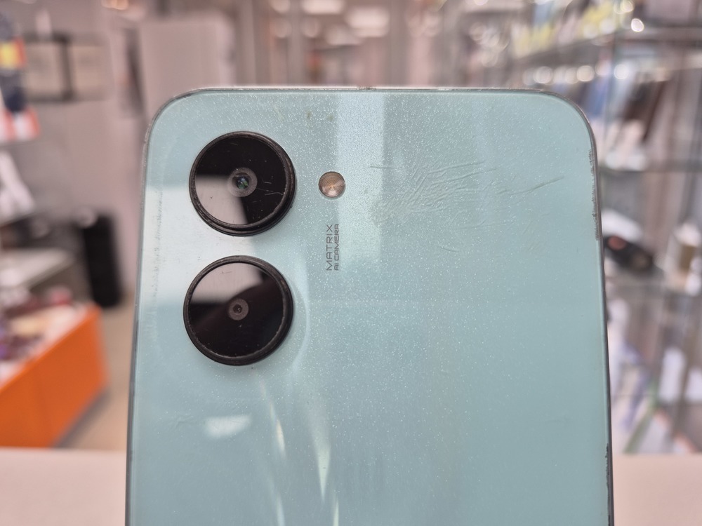 Смартфон Realme C33 4/128