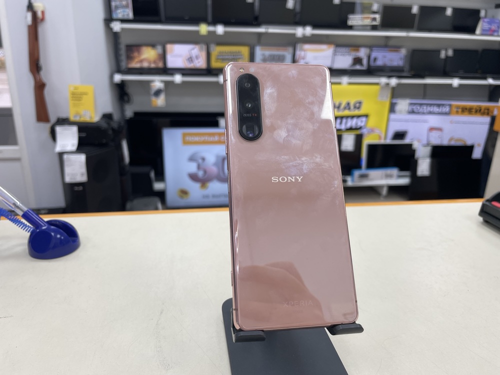 Смартфон Sony Xperia 5 III SOG05