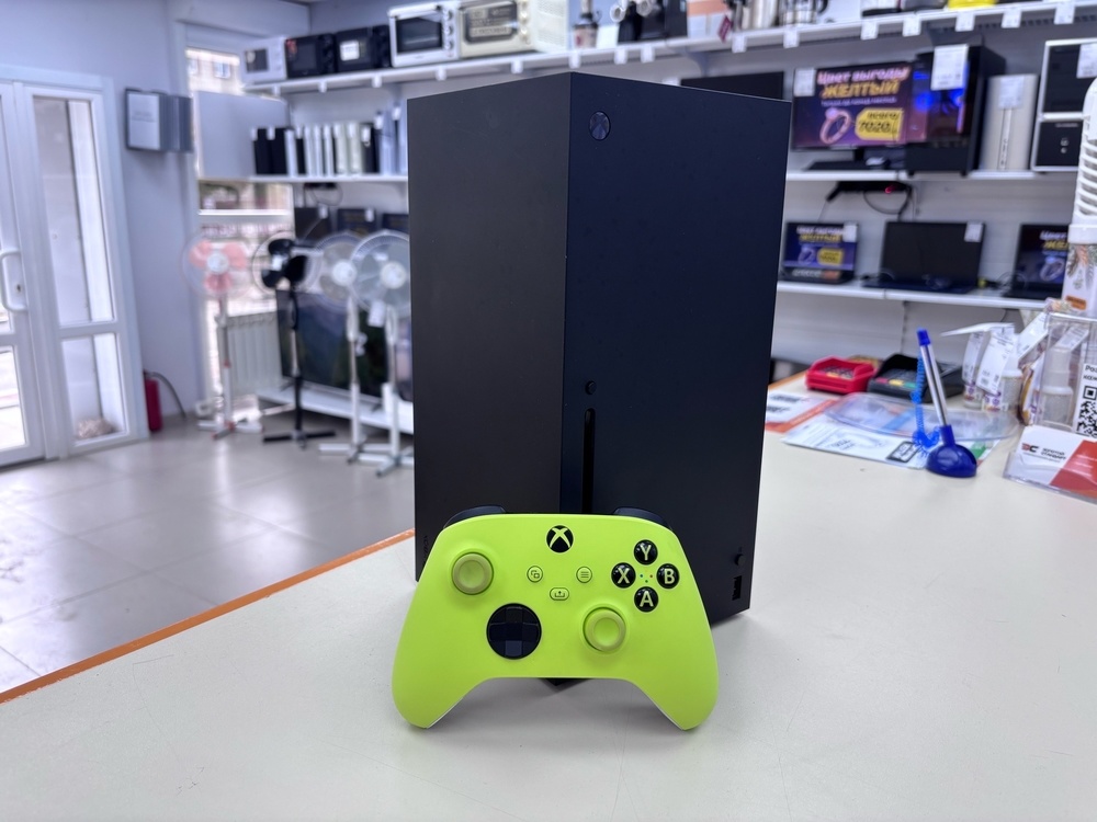 Игровая приставка Xbox Series X 1Tb
