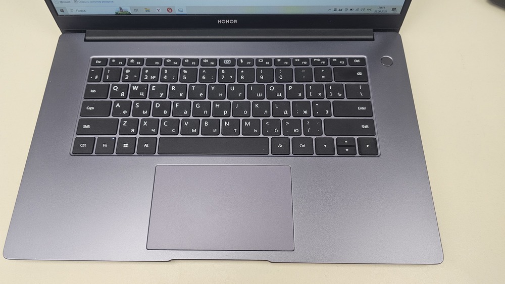 Ноутбук Honor; Ryzen 5 4500U, AMD Graphics, 8 Гб, 256 Гб, Нет