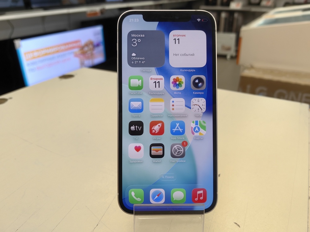 Смартфон Apple iPhone 12 64Gb