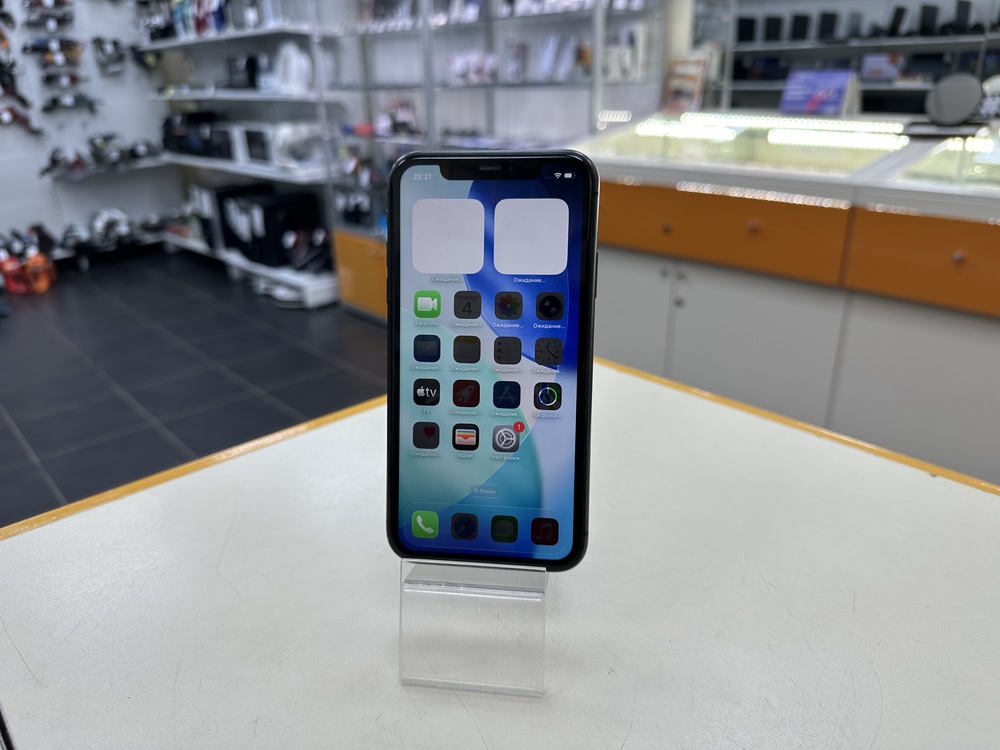 Смартфон Apple iPhone 11 128Gb
