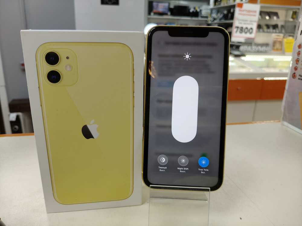 Смартфон Apple iPhone 11 64Gb