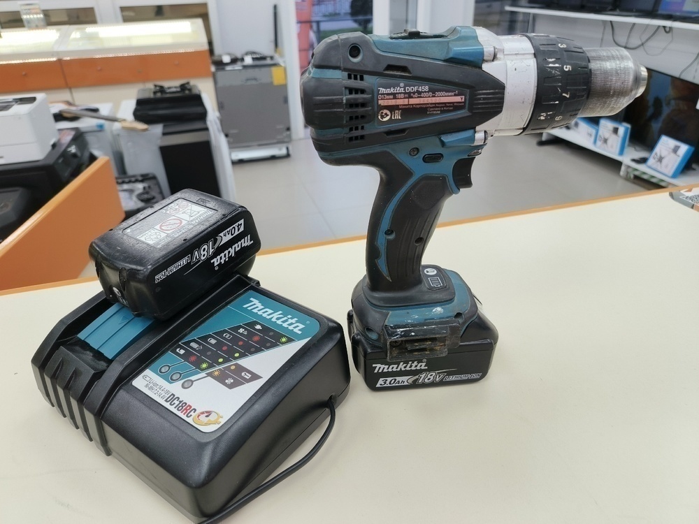 Шуруповерт Makita DDF458