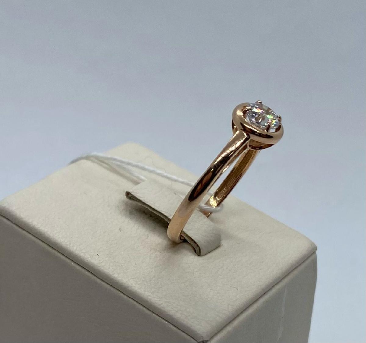 КОЛКМ585 КОЛЬЦО С КАМНЕМ (Au 585)