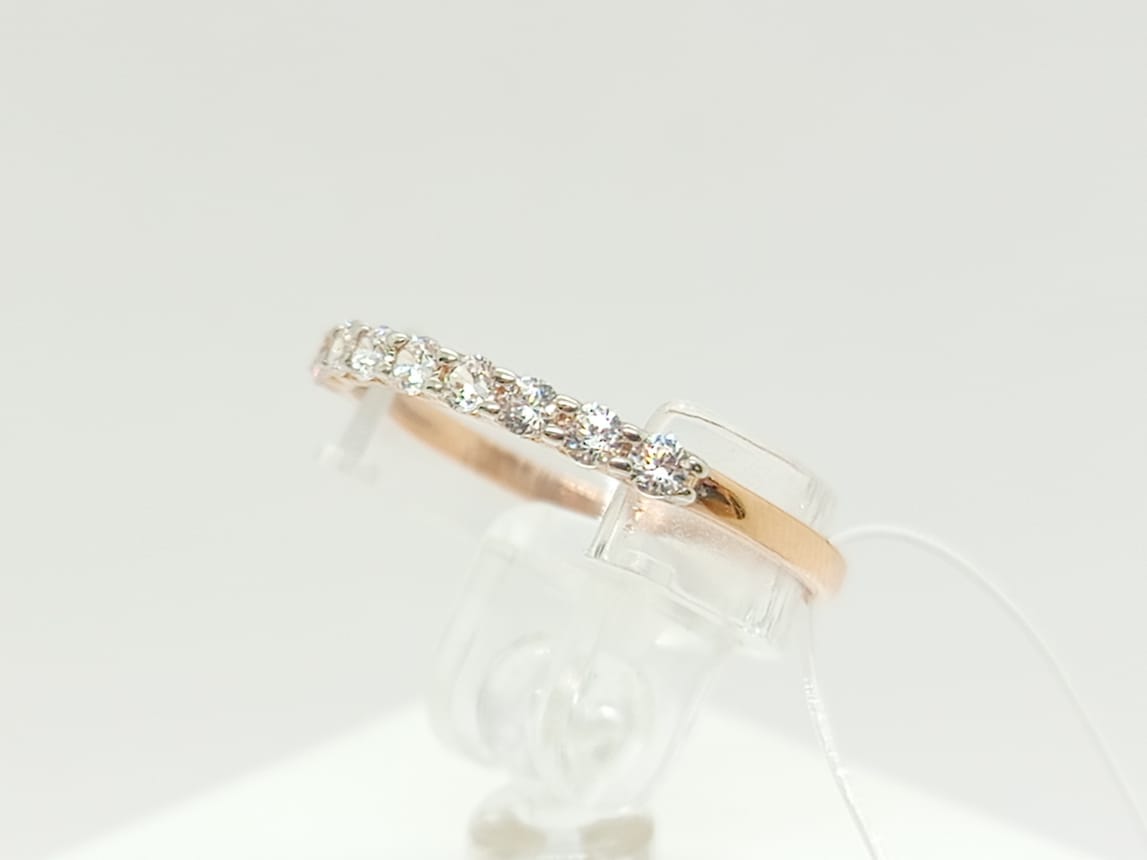 КОЛЬЦО С КАМНЯМИ (Au 585)