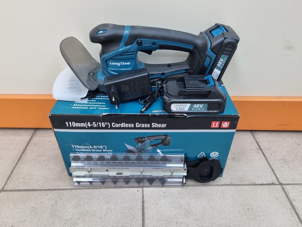 Кусторез Makita 48V