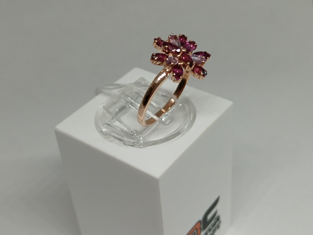 КОЛКМИ585 КОЛЬЦО С КАМНЯМИ (Au 585)