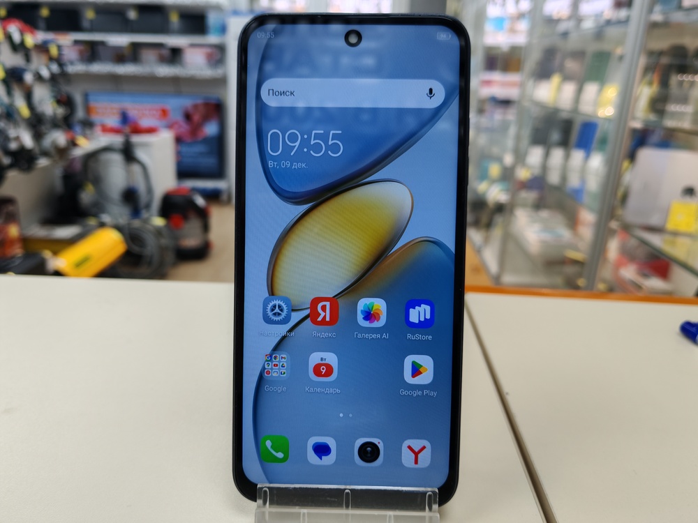 Смартфон Tecno Spark Go1 4/128