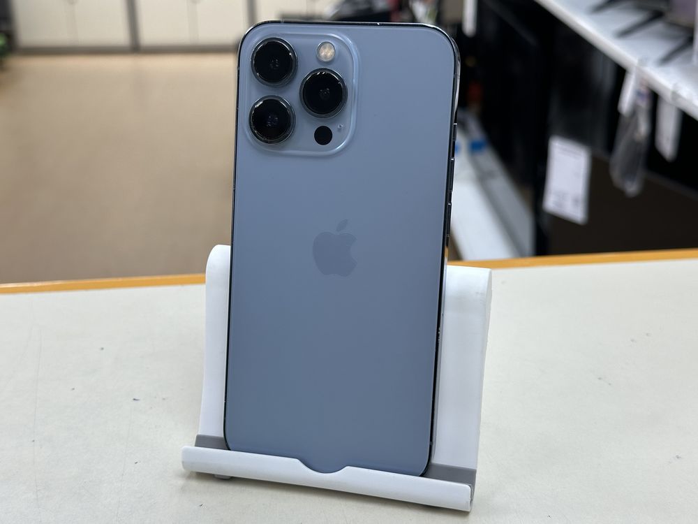 Смартфон Apple iPhone 13 Pro 256Gb