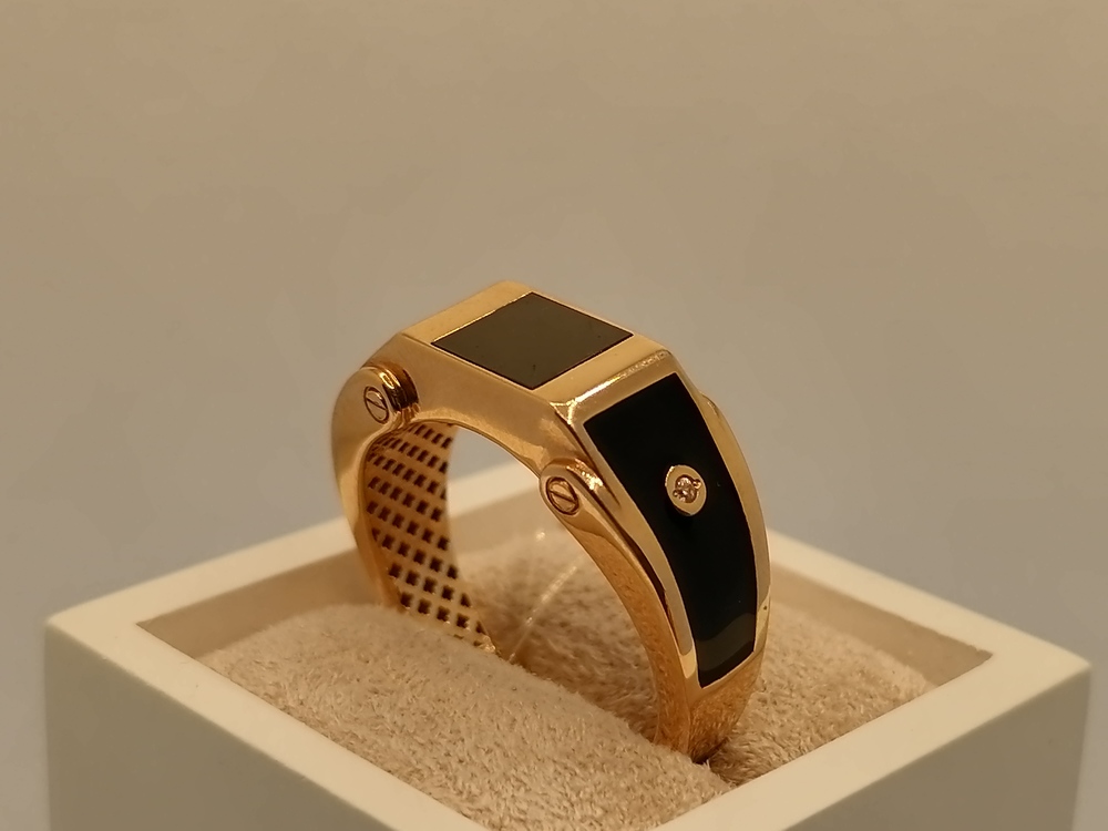 040008 КОЛЬЦО С КАМНЯМИ (Au 585)