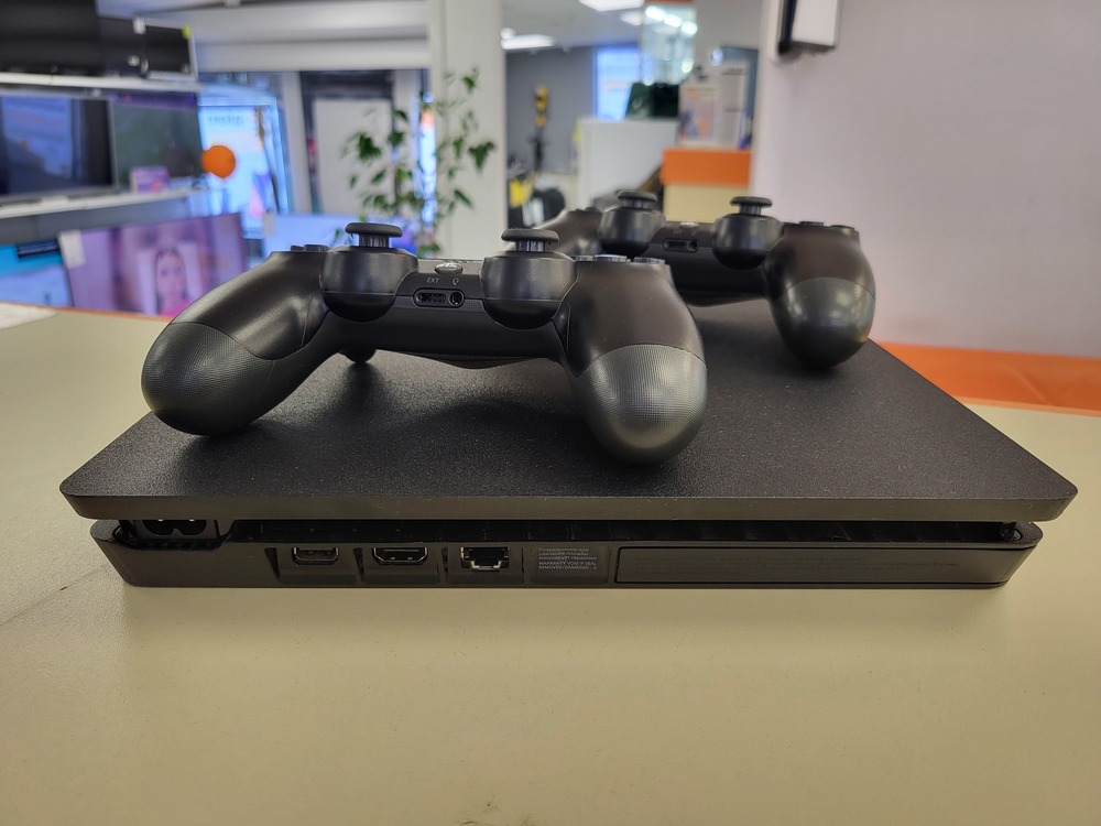 Игровая приставка PlayStation 4 Slim 1Tb