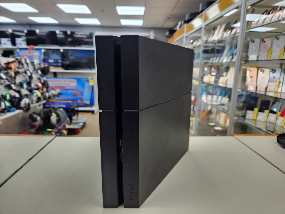 Игровая приставка PlayStation 4 1Tb