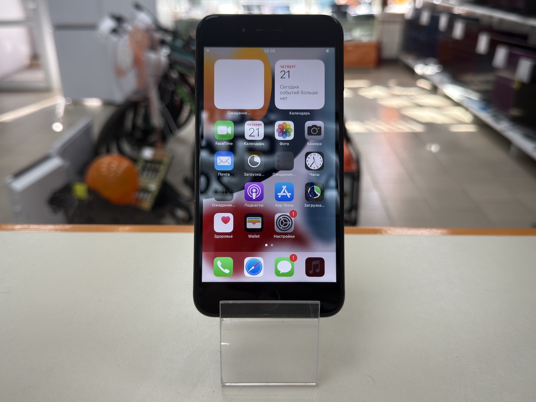 Смартфон Apple iPhone 7 Plus 128Gb