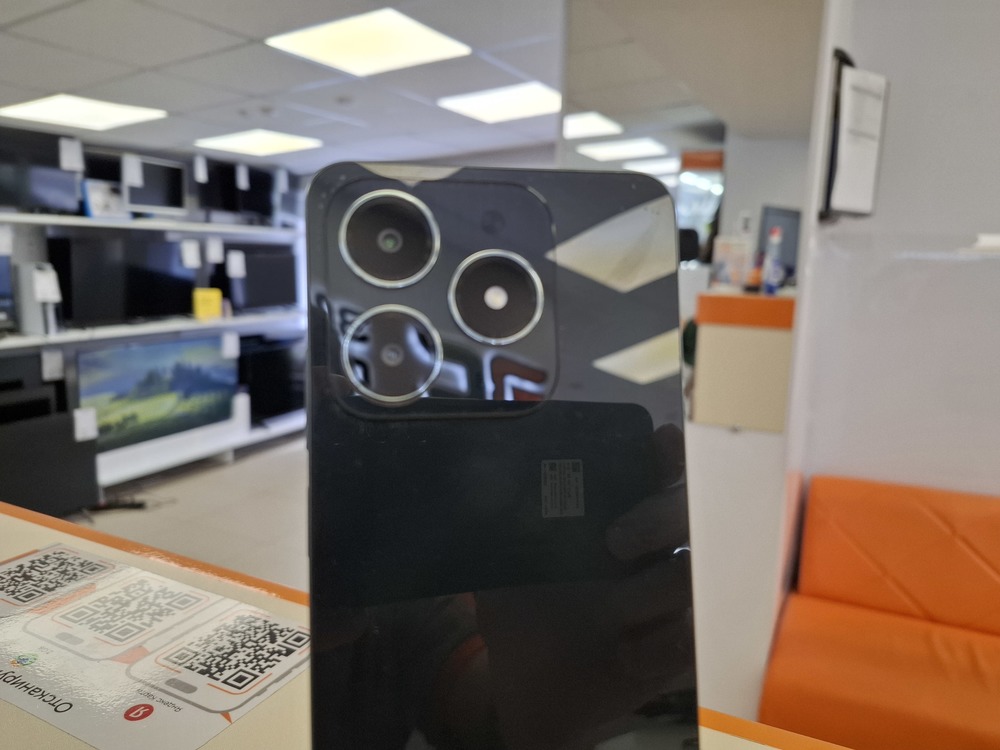 Смартфон Realme C61 6/128