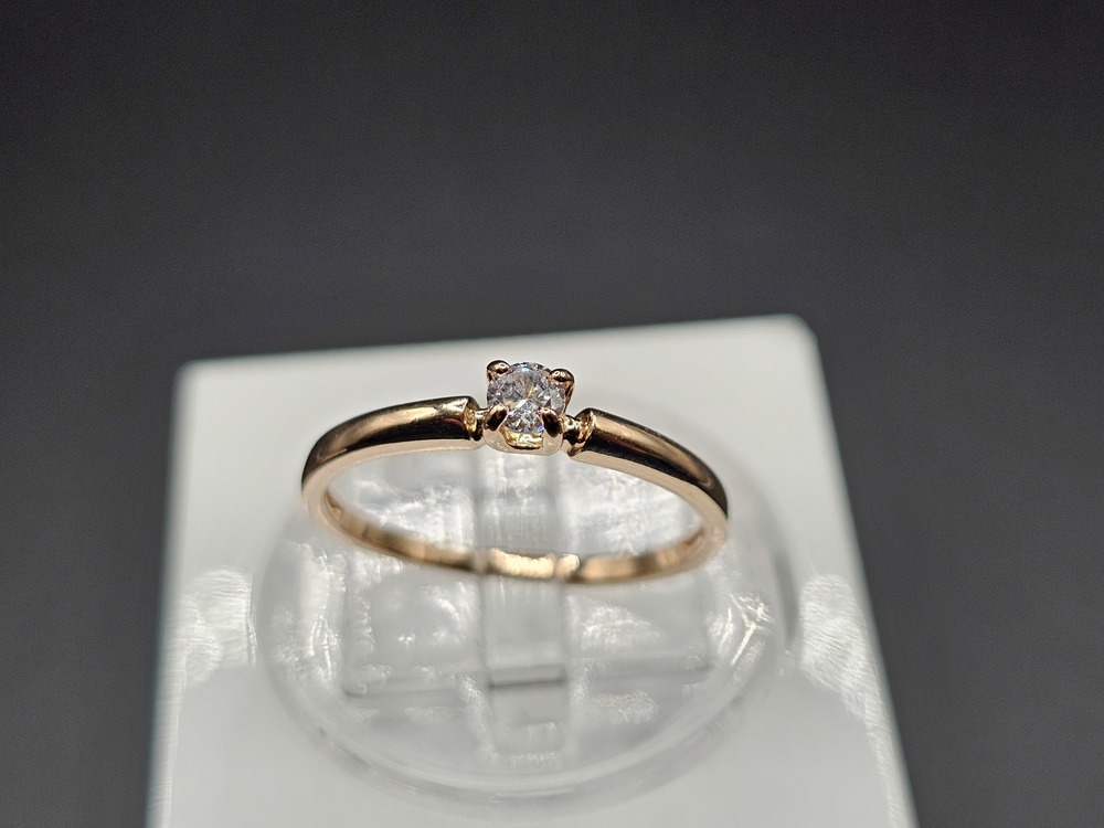 КОЛКМ585 КОЛЬЦО С КАМНЕМ (Au 585)