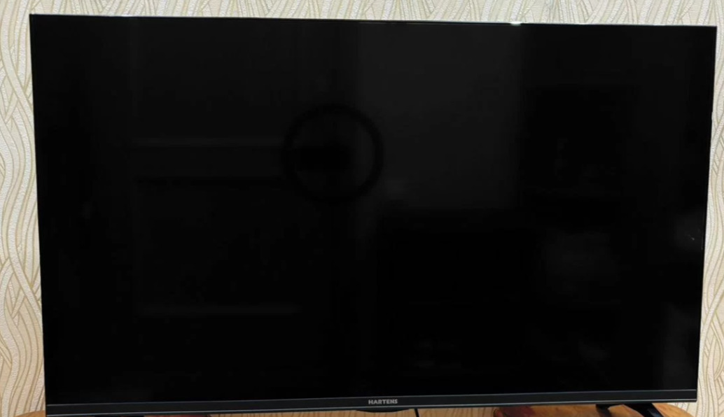 LED Телевизор Hartens HTY-43UHD11B-S2