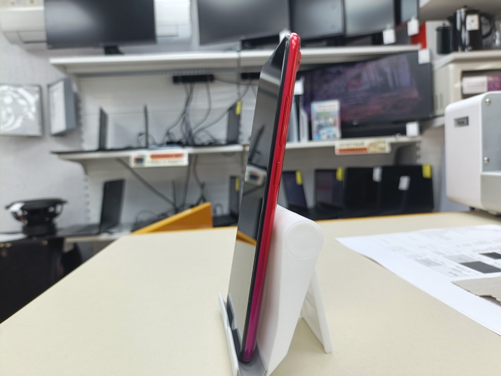 Смартфон Vivo 1820