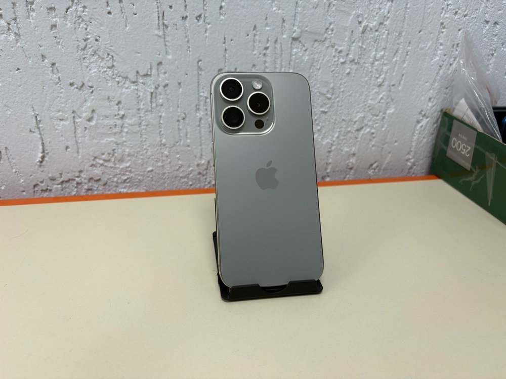 Смартфон Apple Iphone 15 Pro 256Gb