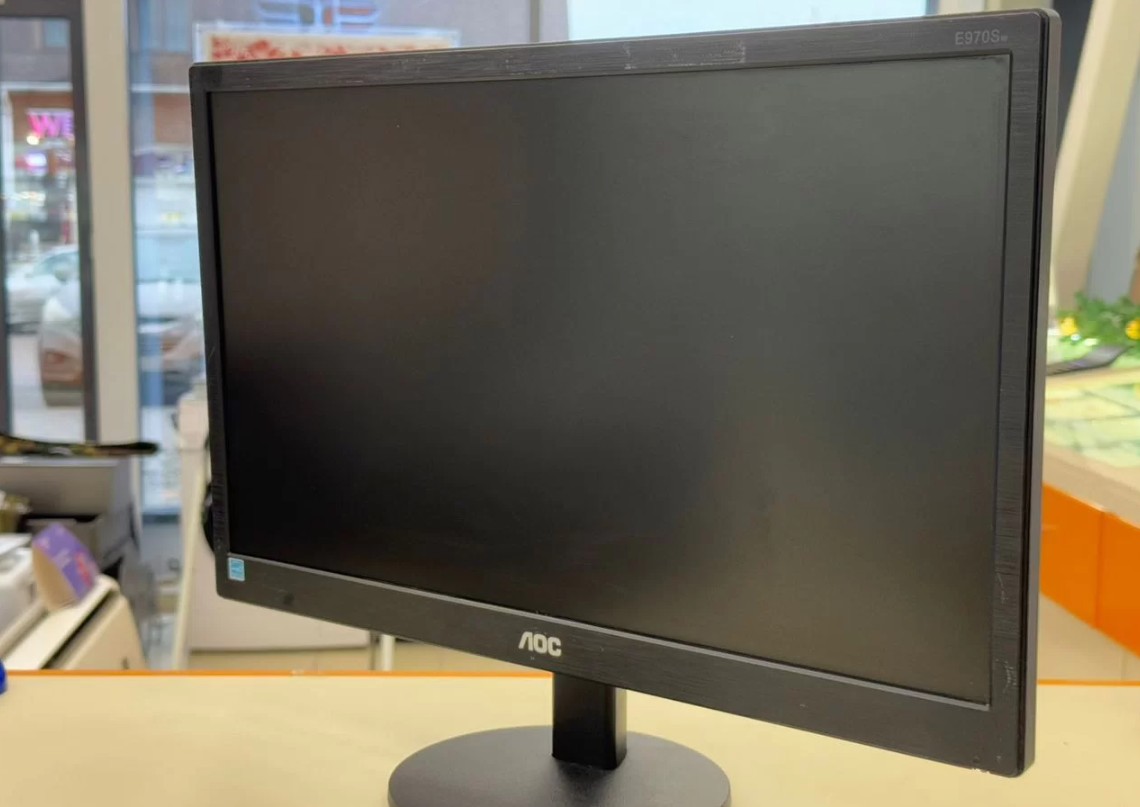 Монитор AOC E970S