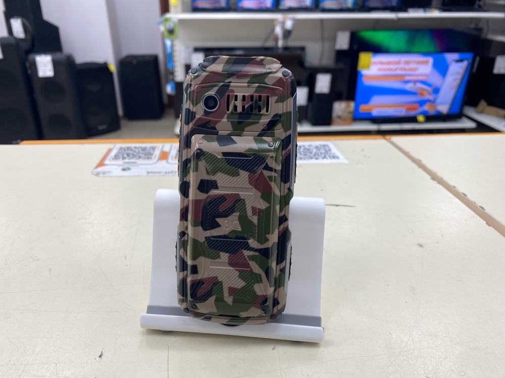 Смартфон BQ 2410L Tank Power 4G