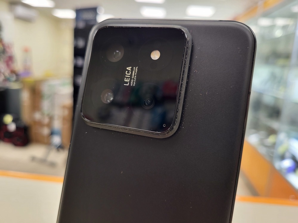 Смартфон Xiaomi 14 12/512Gb