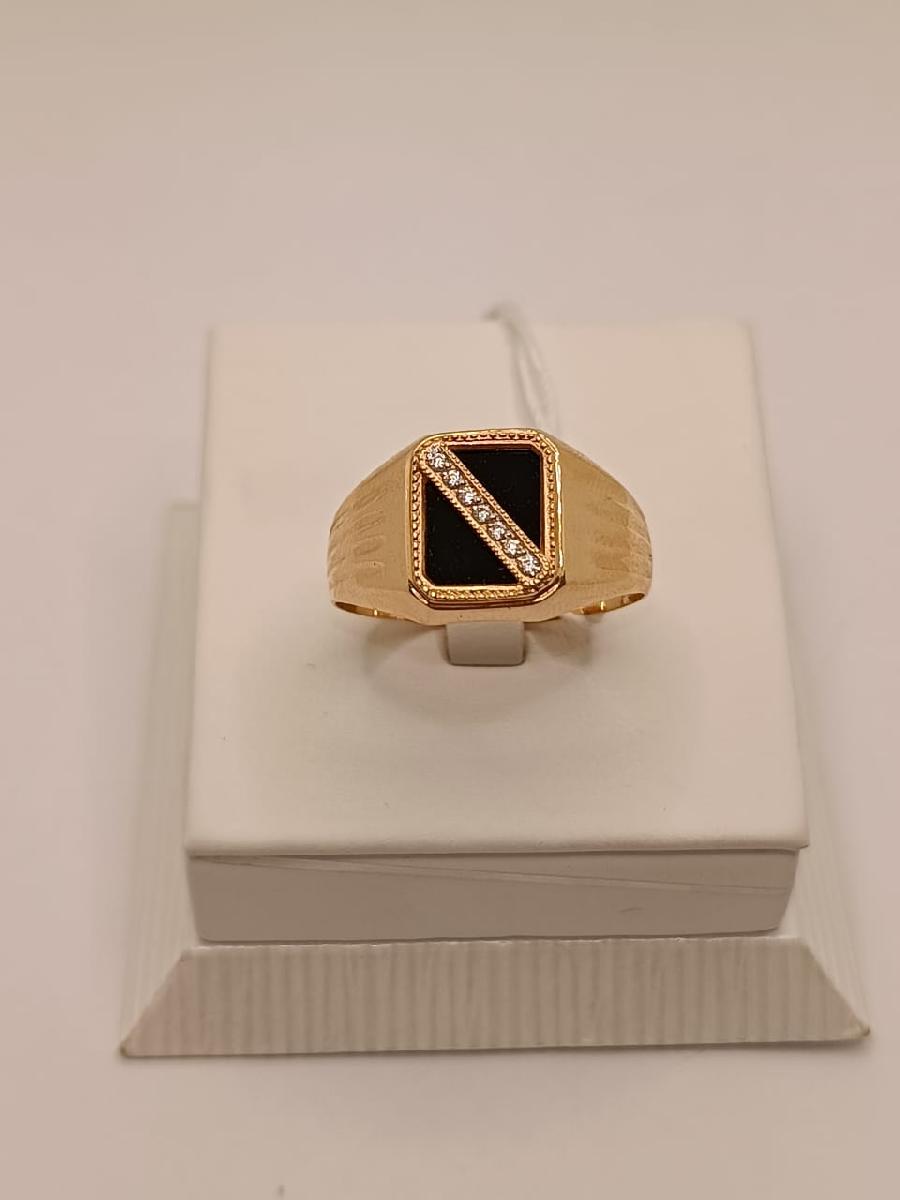 50-66-486 КОЛЬЦО ПЕЧАТКА Агат с камнями (Au 585)