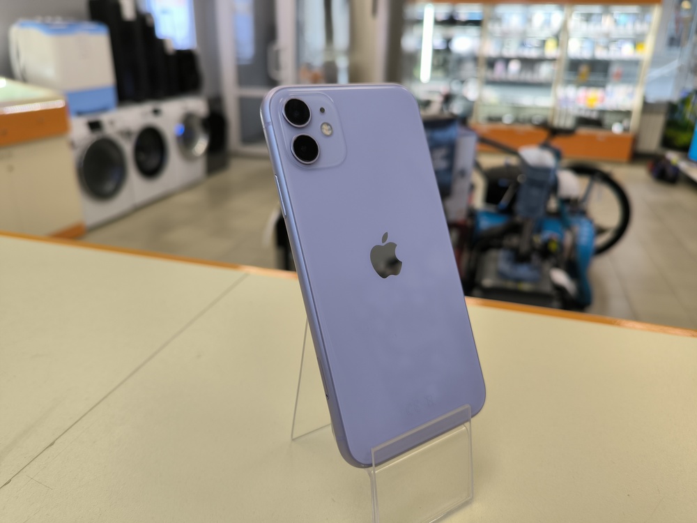 Смартфон Apple iPhone 11 64Gb