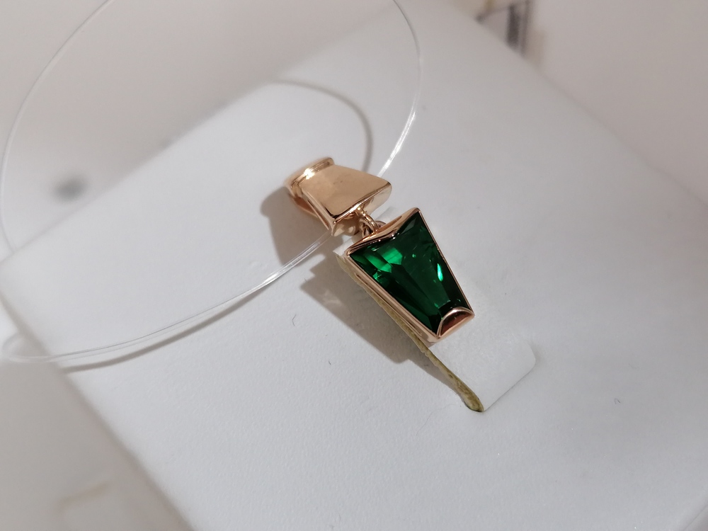 41805803 ПОДВЕСКА С КАМНЕМ (Au 585)