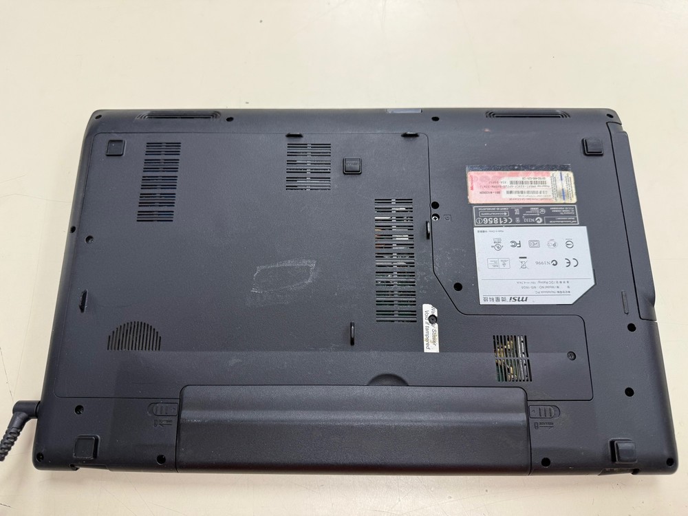 Ноутбук MSI; Core i5-2430M, Нет, 4 Гб, Нет, 500 Гб