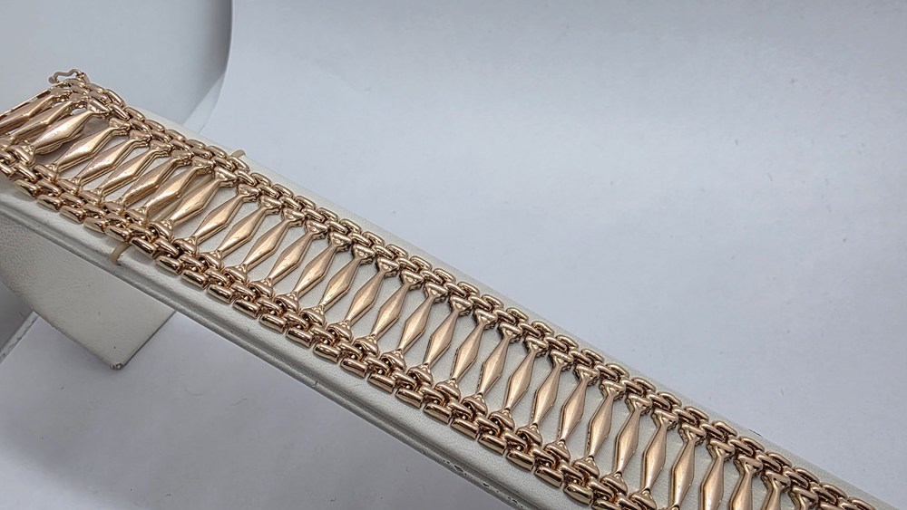 БРАСЛЕТ ПУСТОТЕЛЫЙ Фантазия Au 585