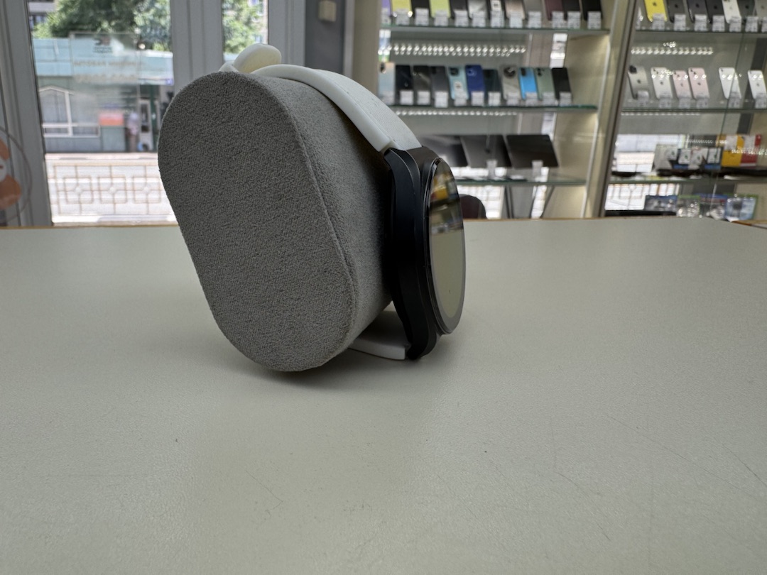 Смарт-часы Xiaomi Watch S1