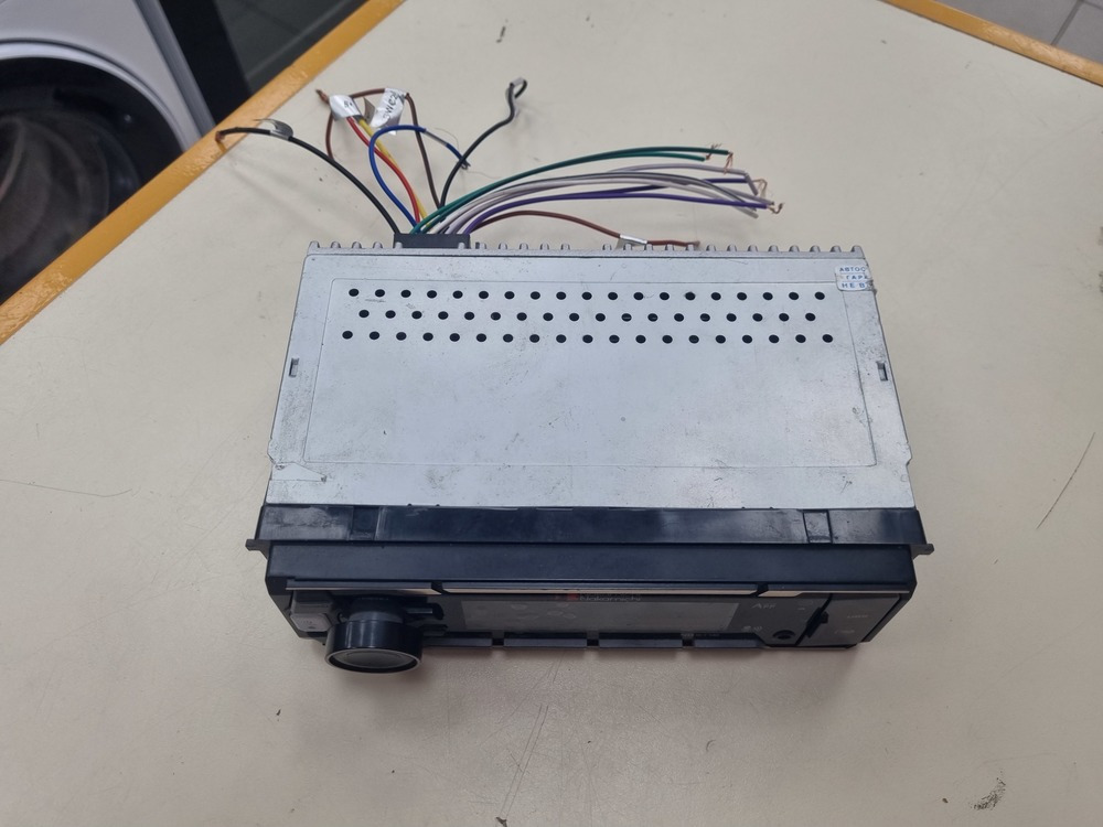 Автомагнитола Nakamichi NQ517B
