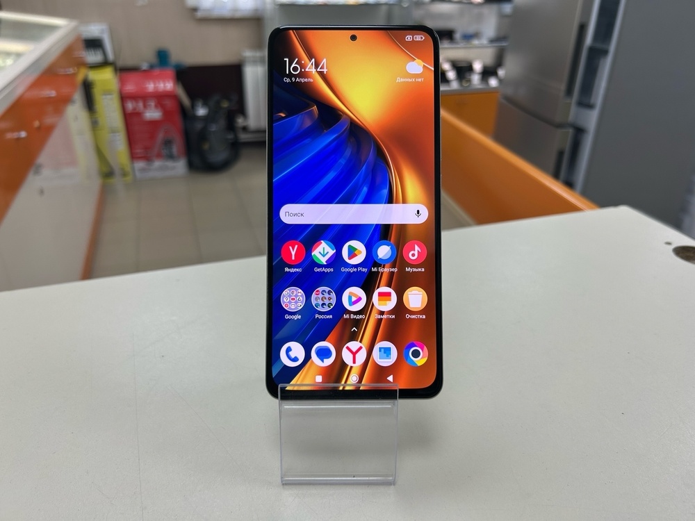 Смартфон Xiaomi Poco F4 6/128