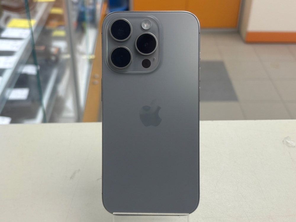 Смартфон Apple Iphone 15 Pro 256Gb