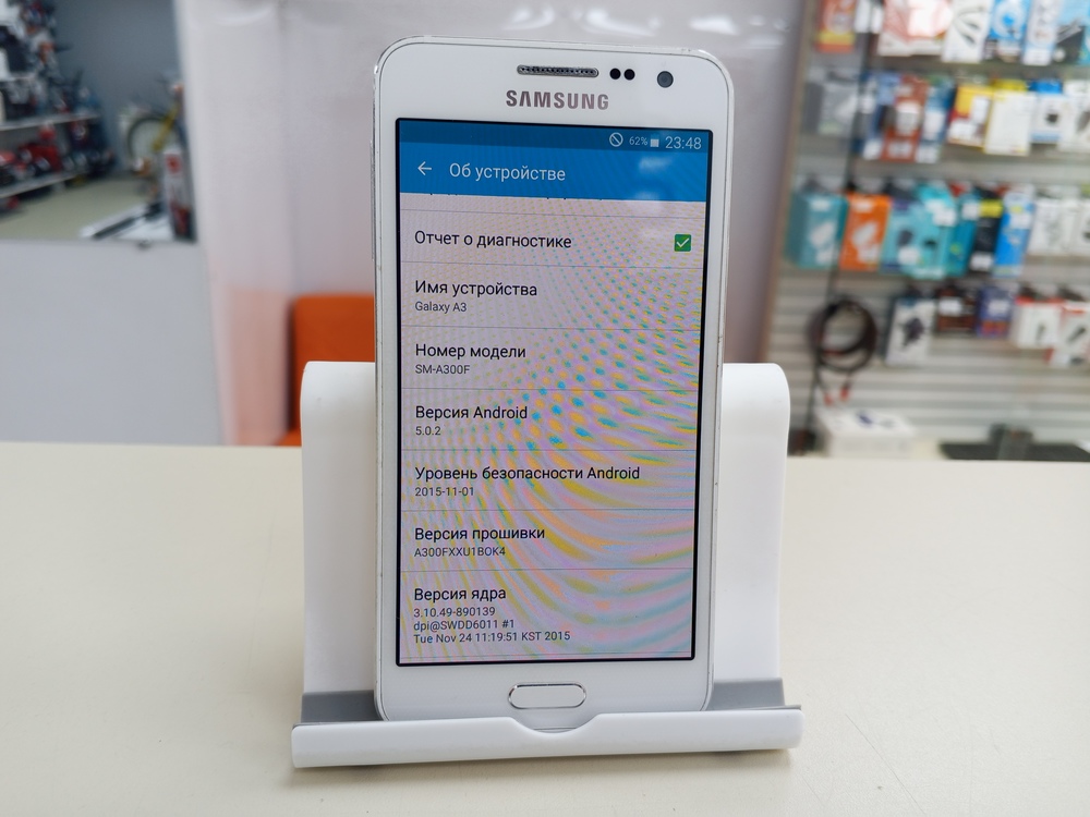 Смартфон Samsung Galaxy A3 1/16