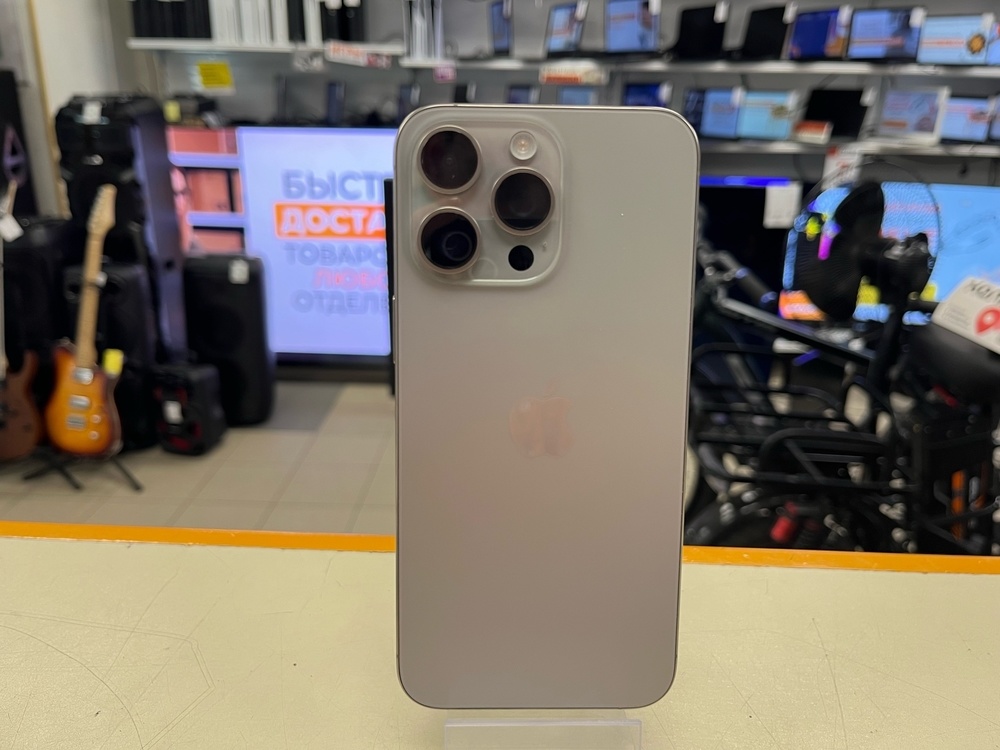 Смартфон Apple iPhone 15 Pro Max 256Gb