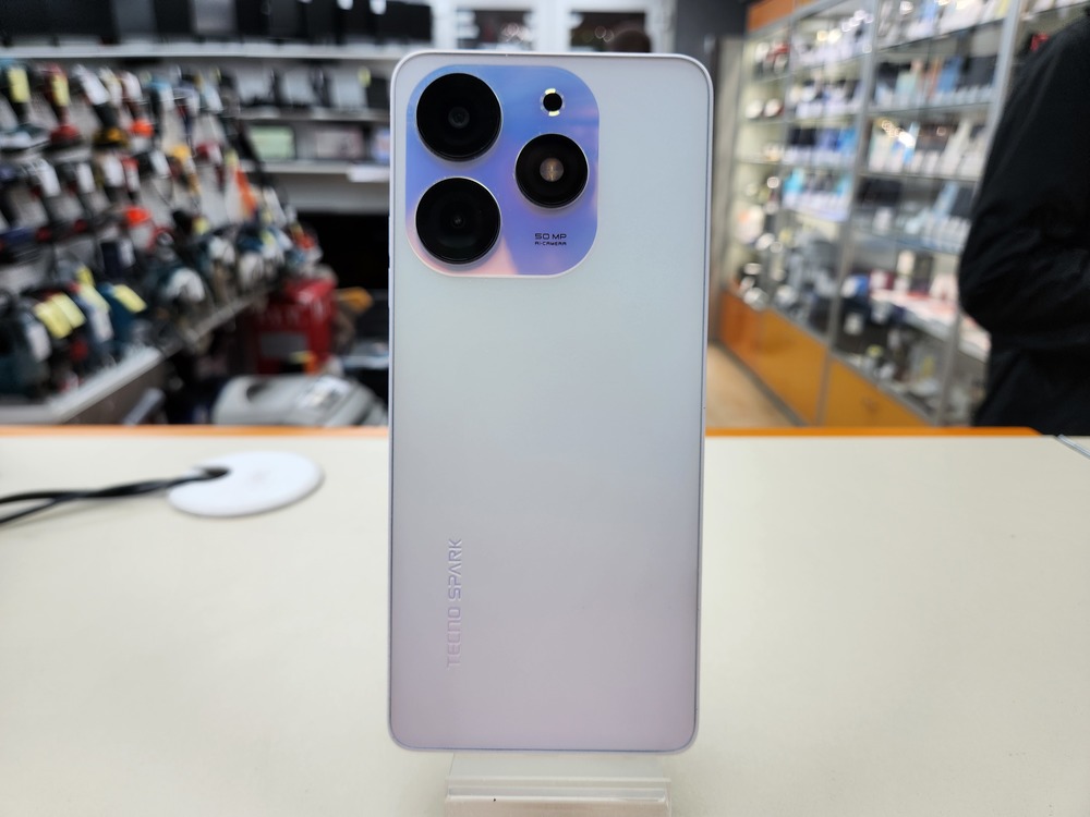 Смартфон Tecno Spark 10 Pro 8/128