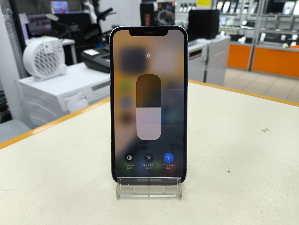 Смартфон Apple iPhone 12 64Gb