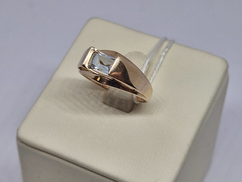 КОЛКМ585 КОЛЬЦО С КАМНЕМ (Au 585)