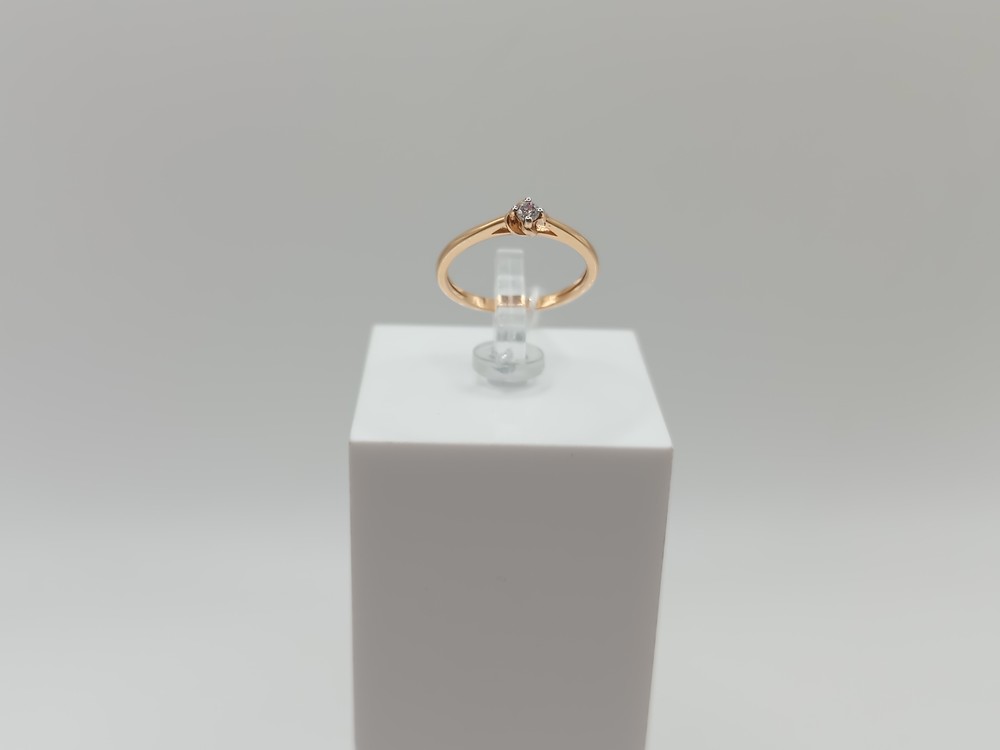 КОЛКМ585 КОЛЬЦО С КАМНЕМ (Au 585)